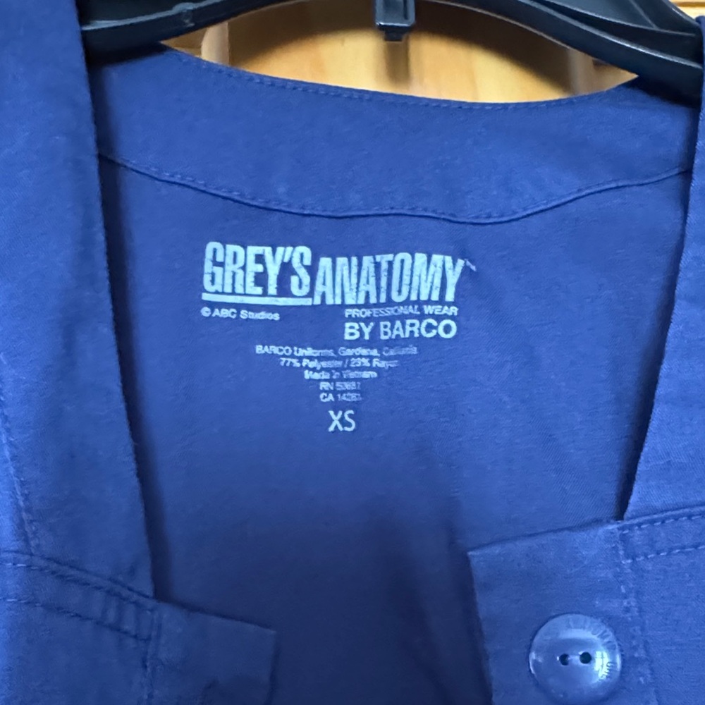 Grey's Anatomy Navy Scrub Jacket - Picture 2 of 4
